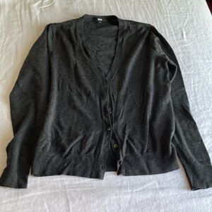 Uniqlo 100% wool cardigan